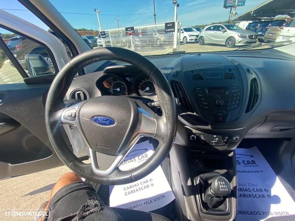 Ford Transit Courier 1.5 TDCi - 32