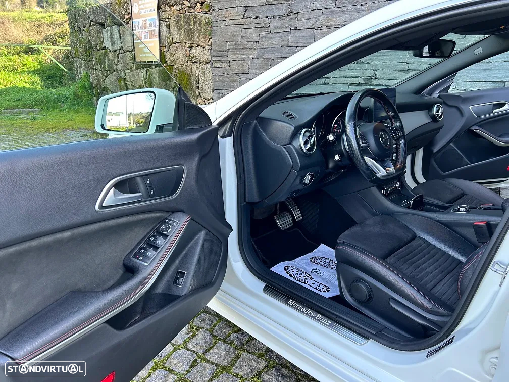 Mercedes-Benz CLA 220 Shooting Brake (CDI) d 7G-DCT AMG Line - 11