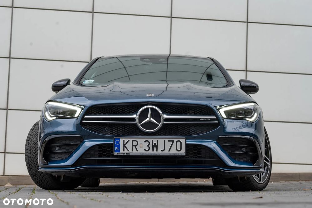 Mercedes-Benz CLA - 2