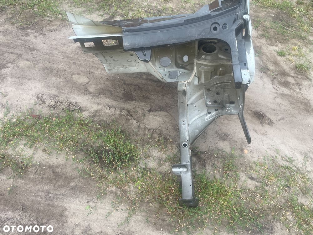MERCEDES W 910 SPRINTER FARTUCH LEWY PRZÓD SŁUPEK CWIARTKA PODŁUZNICA - 4