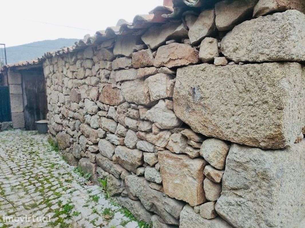 Moradia T2 para venda - Grande imagem: 4/9