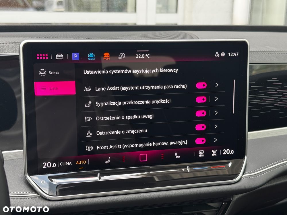 Volkswagen Passat Variant 2.0 TDI SCR Elegance DSG - 20