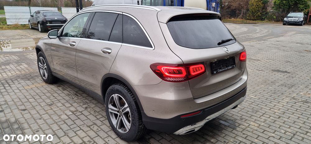Mercedes-Benz GLC 220 d 4Matic 9G-TRONIC Exclusive - 6