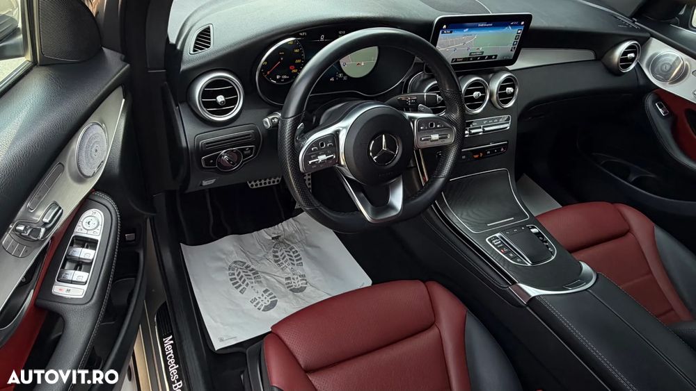 Mercedes-Benz GLC Coupe 300 d 4Matic 9G-TRONIC AMG Line Plus - 25