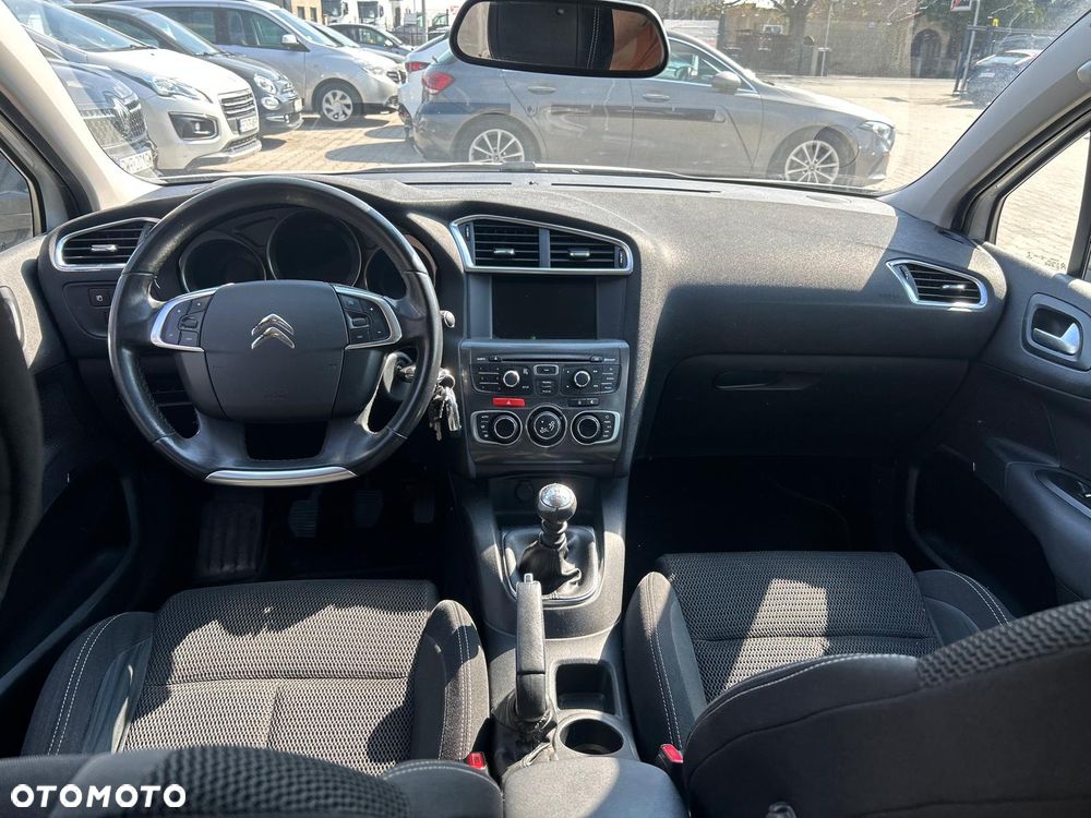 Citroën C4 1.6 HDi Exclusive - 12