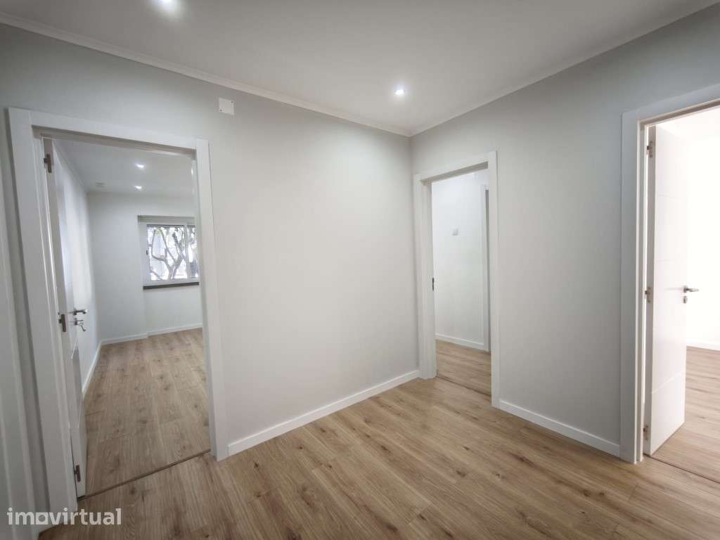 Excelente Apartamento T3 com terraço - Grande imagem: 2/10