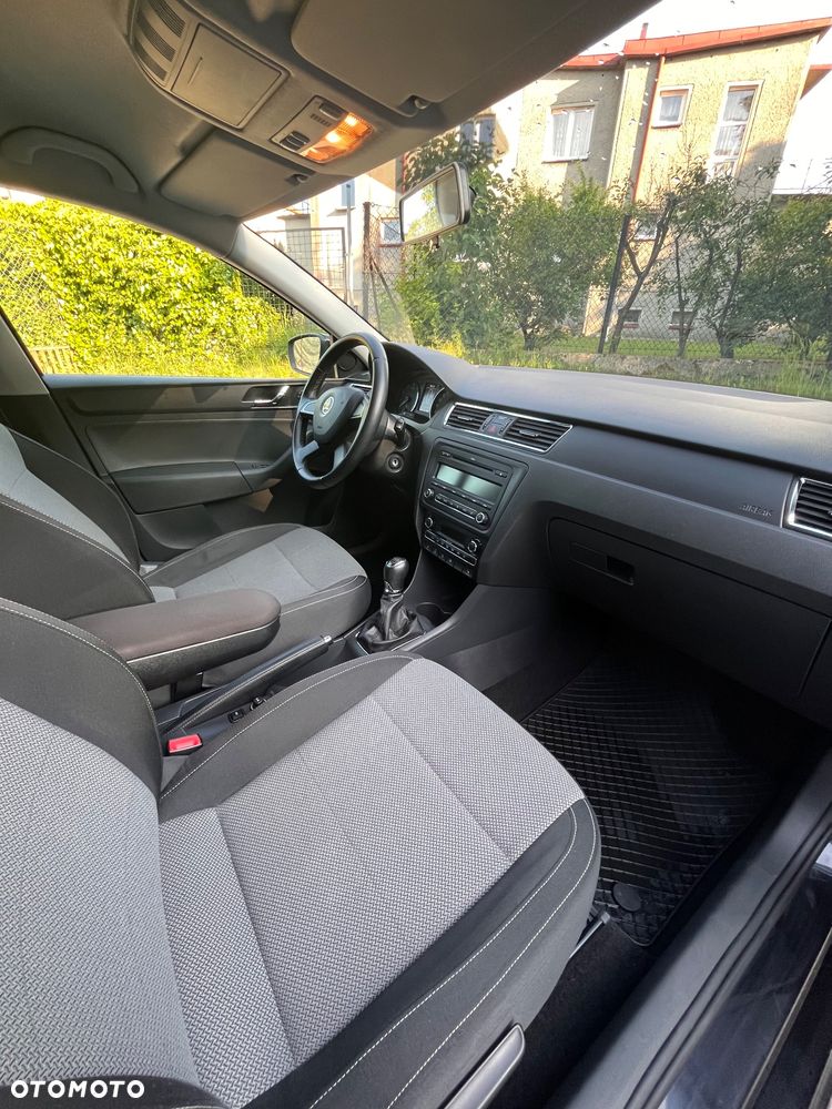 Skoda RAPID 1.2 TSI Elegance - 14