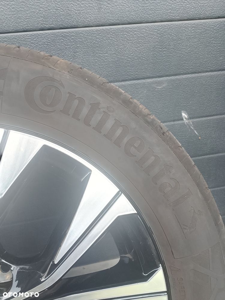 KOŁA FELGI ALUMINIOWE Z OPONAMI 4X 215 60 17 ALUFELGI RENAULT CAPTUR II CLIO V - 4