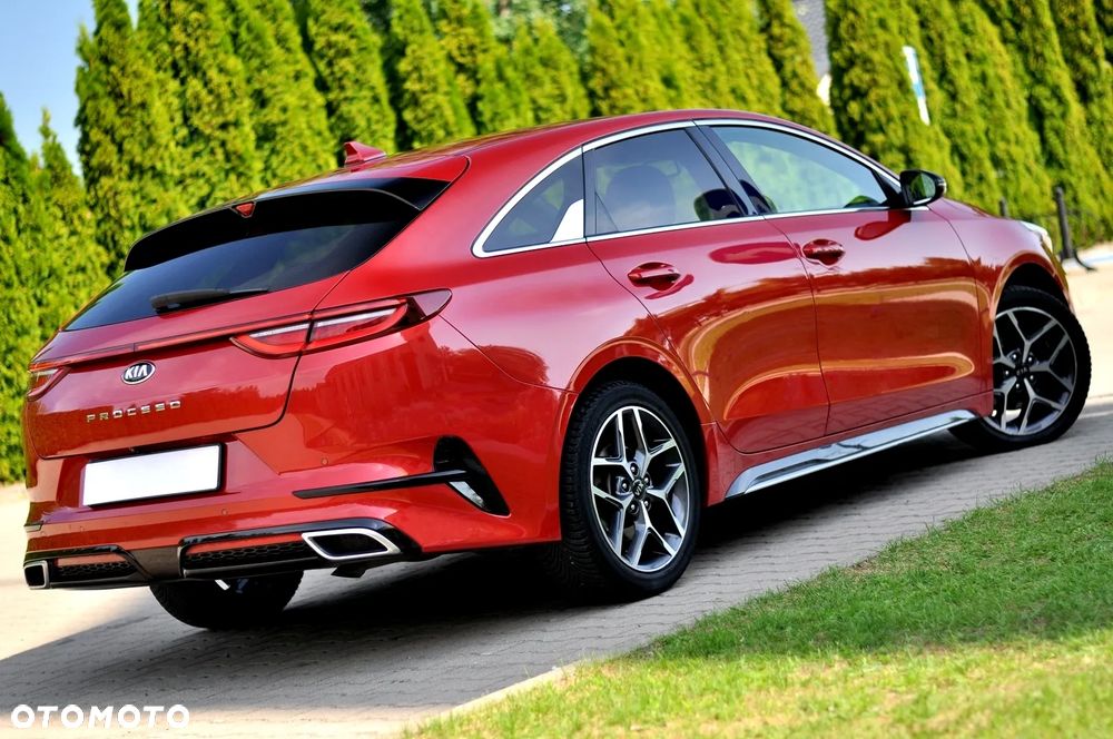 Kia ProCeed 1.4 T-GDI GT Line - 16