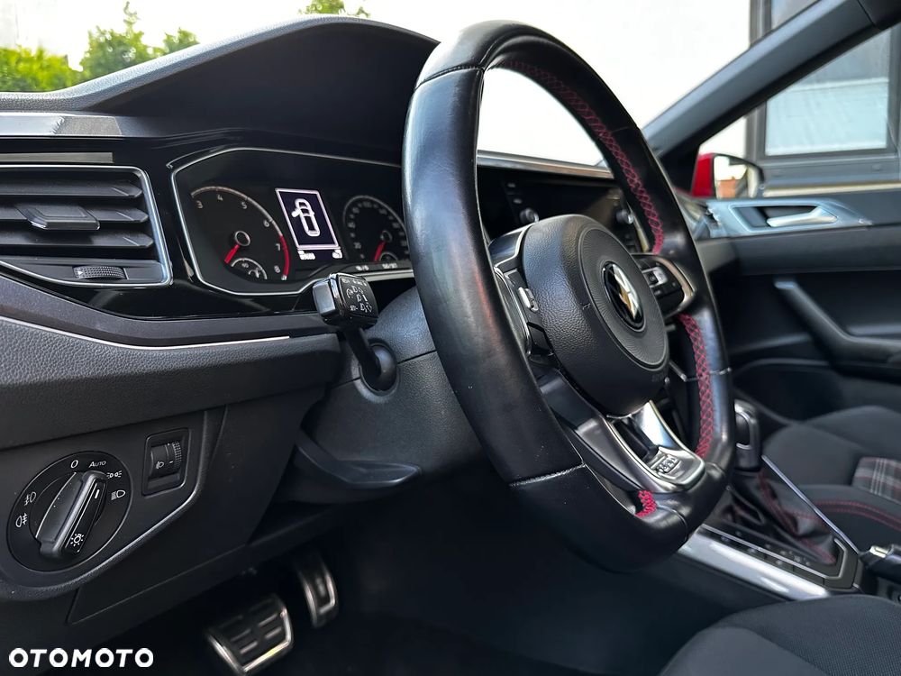 Volkswagen Polo 2.0 TSI OPF DSG GTI - 21