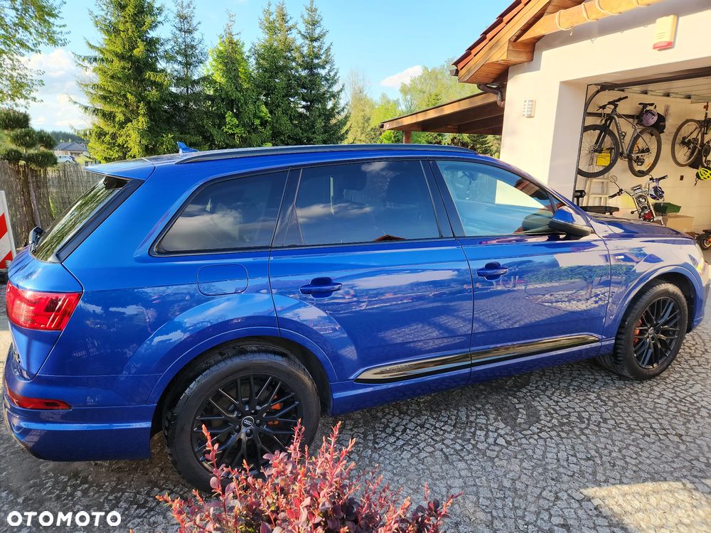 Audi Q7 - 8