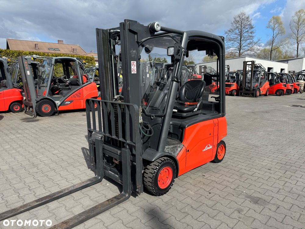 Linde E16P triplex 4 sekcje bat 2023 przesuw wolny skok h16 h18 toyot - 1