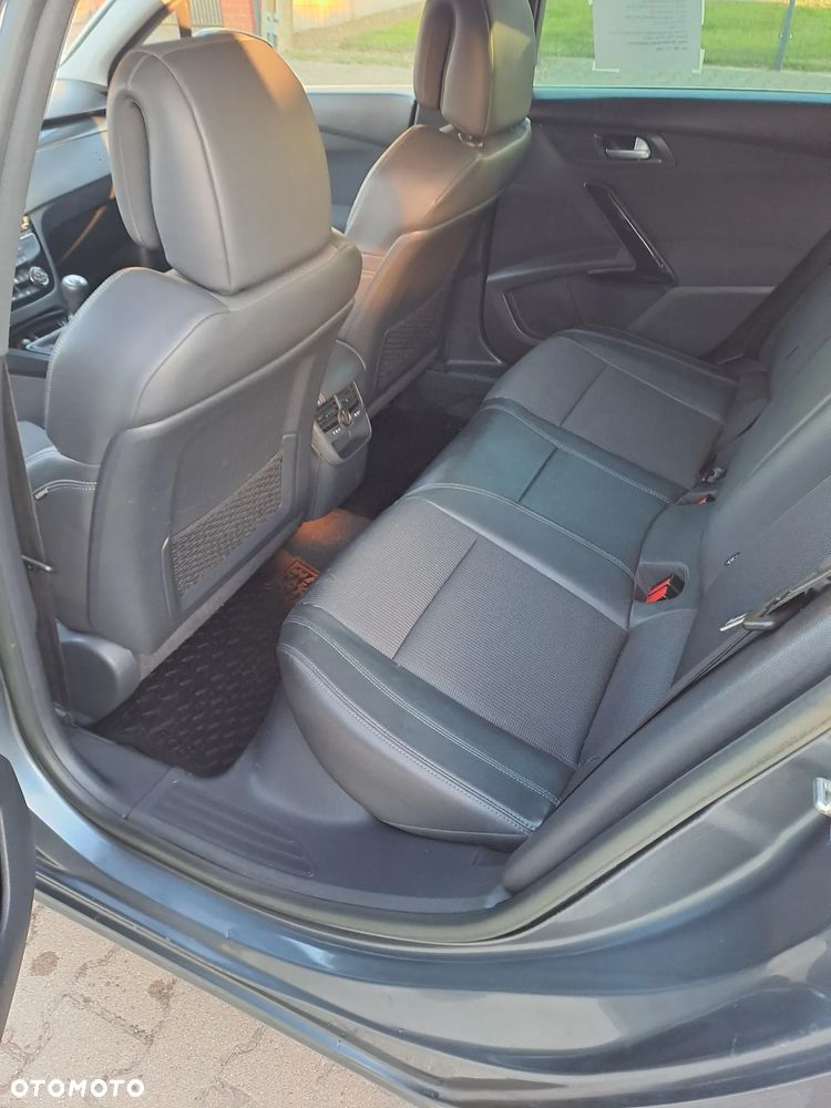 Peugeot 508 HDi 160 Allure - 10