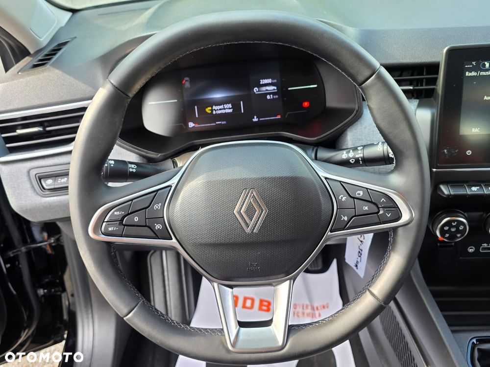 Renault Clio - 11