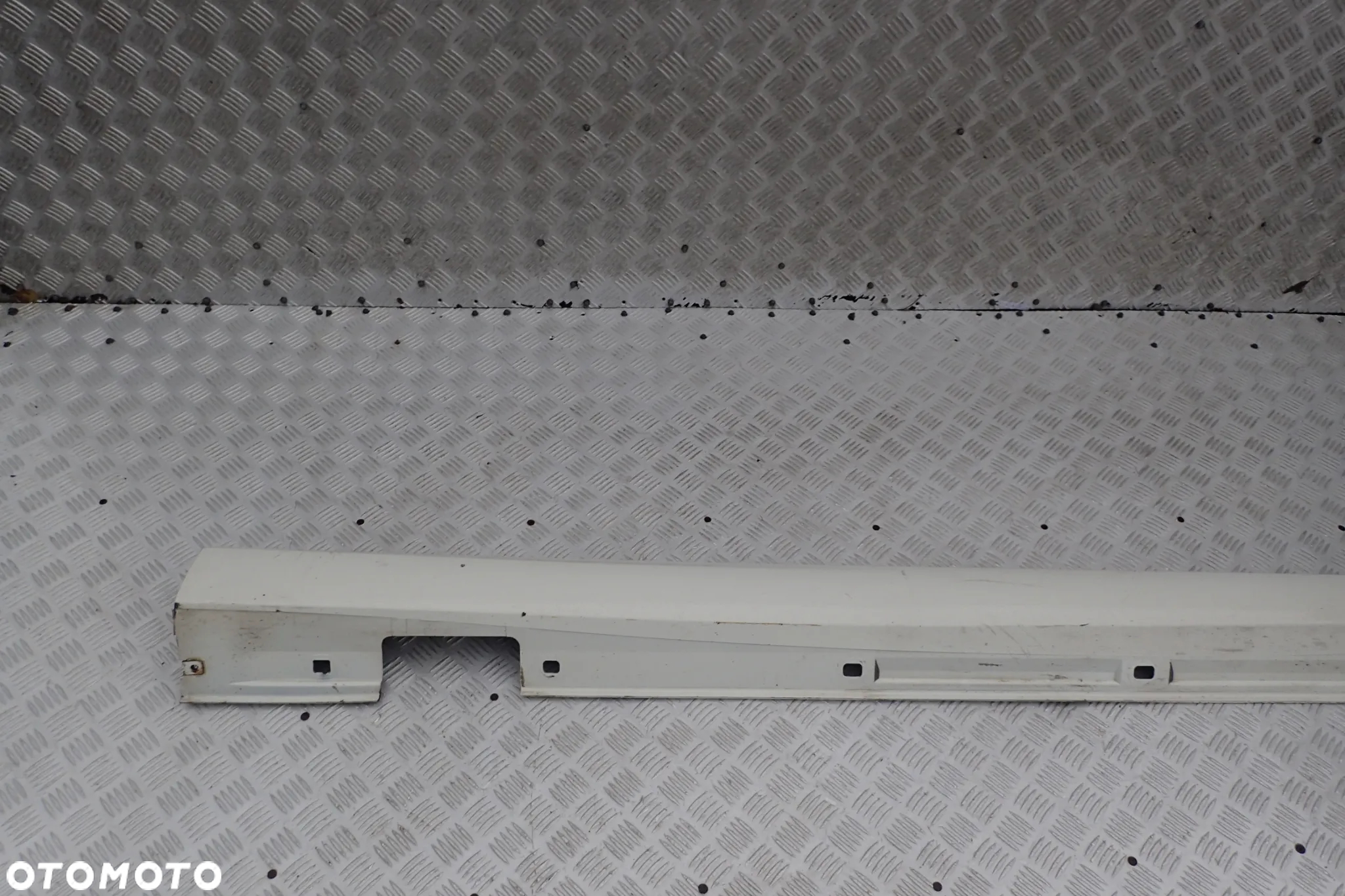 PRÓG LISTWA PROGOWA PRAWA MERCEDES W246 W242  A2466901440 - 5