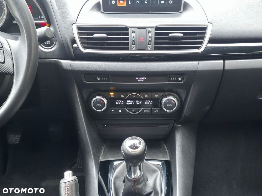Mazda 3 - 17