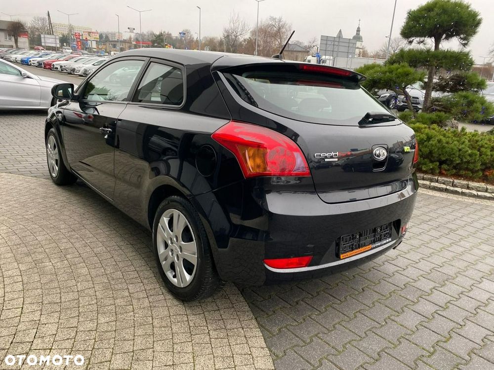Kia ProCeed - 6