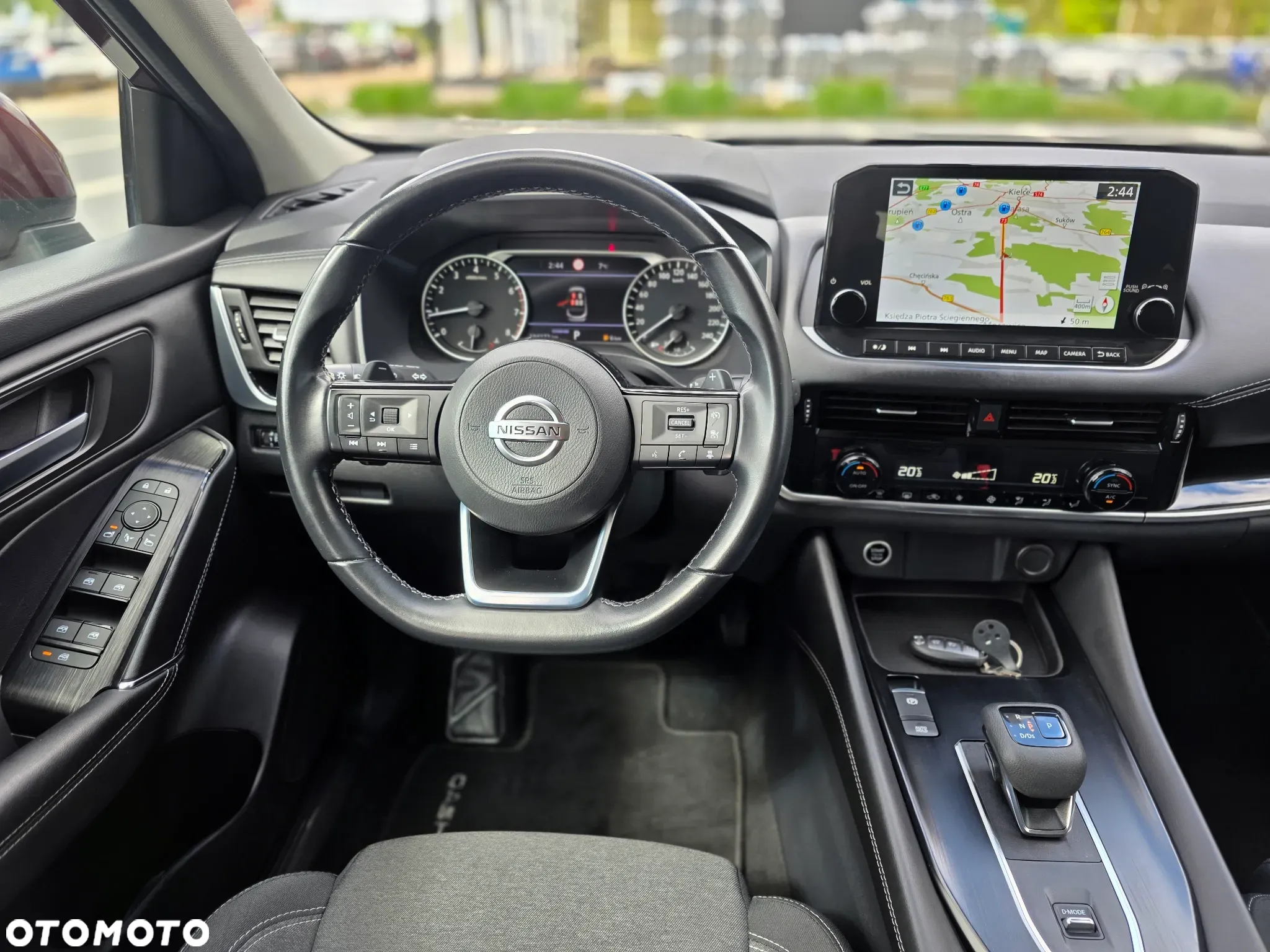 Nissan Qashqai 1.3 DIG-T mHEV N-Connecta Xtronic - 16