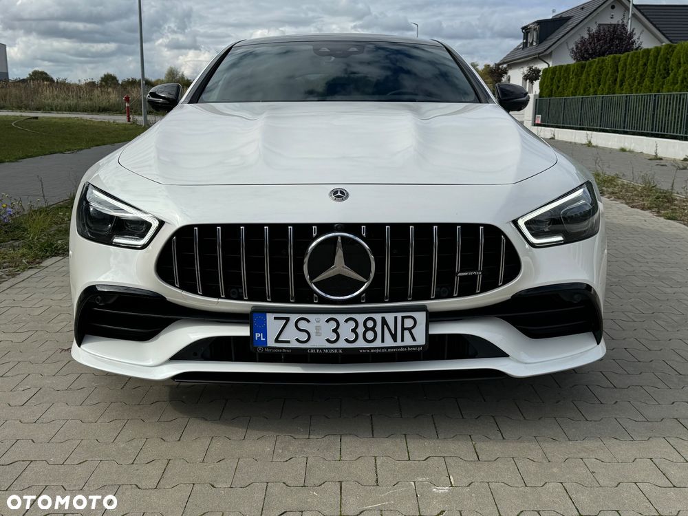 Mercedes-Benz AMG GT 43 4-Matic+ - 29