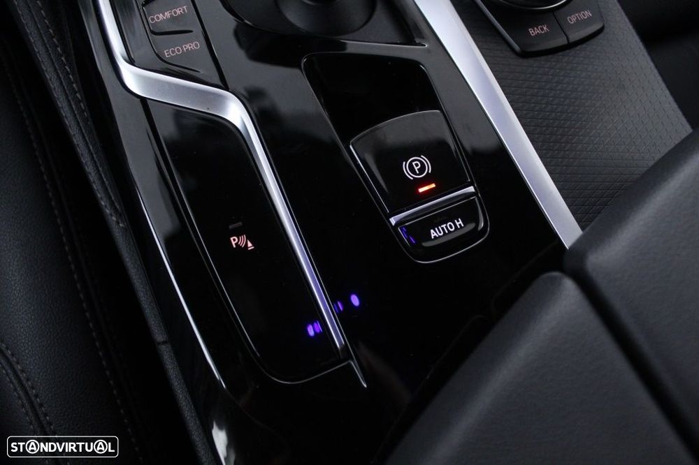 BMW 520 d Pack M Auto - 32