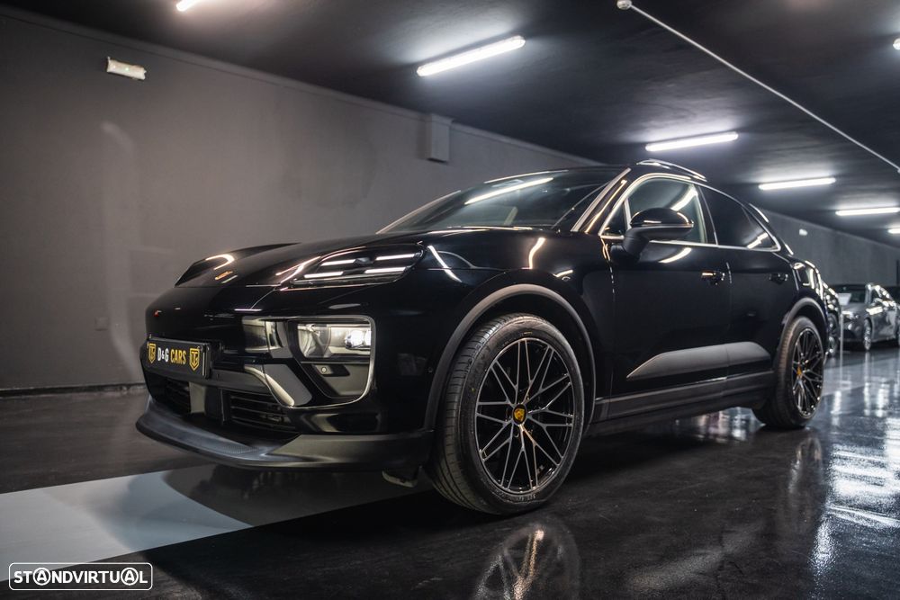 Porsche Macan Electric - 29