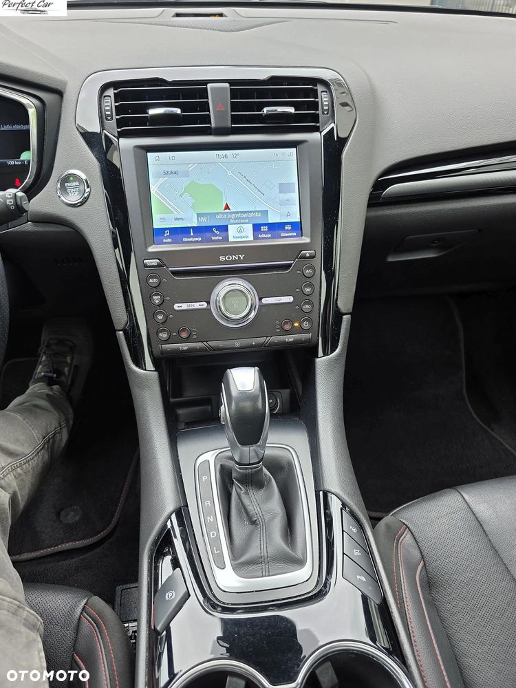 Ford Mondeo SW 2.0 Hybrid ST-Line X - 17
