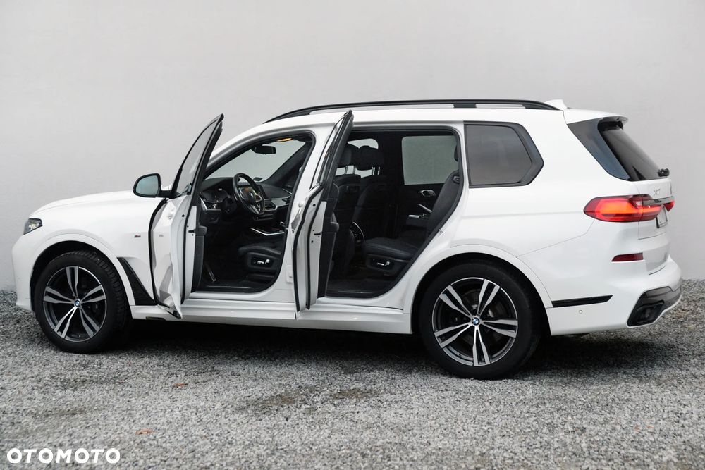 BMW X7 - 21