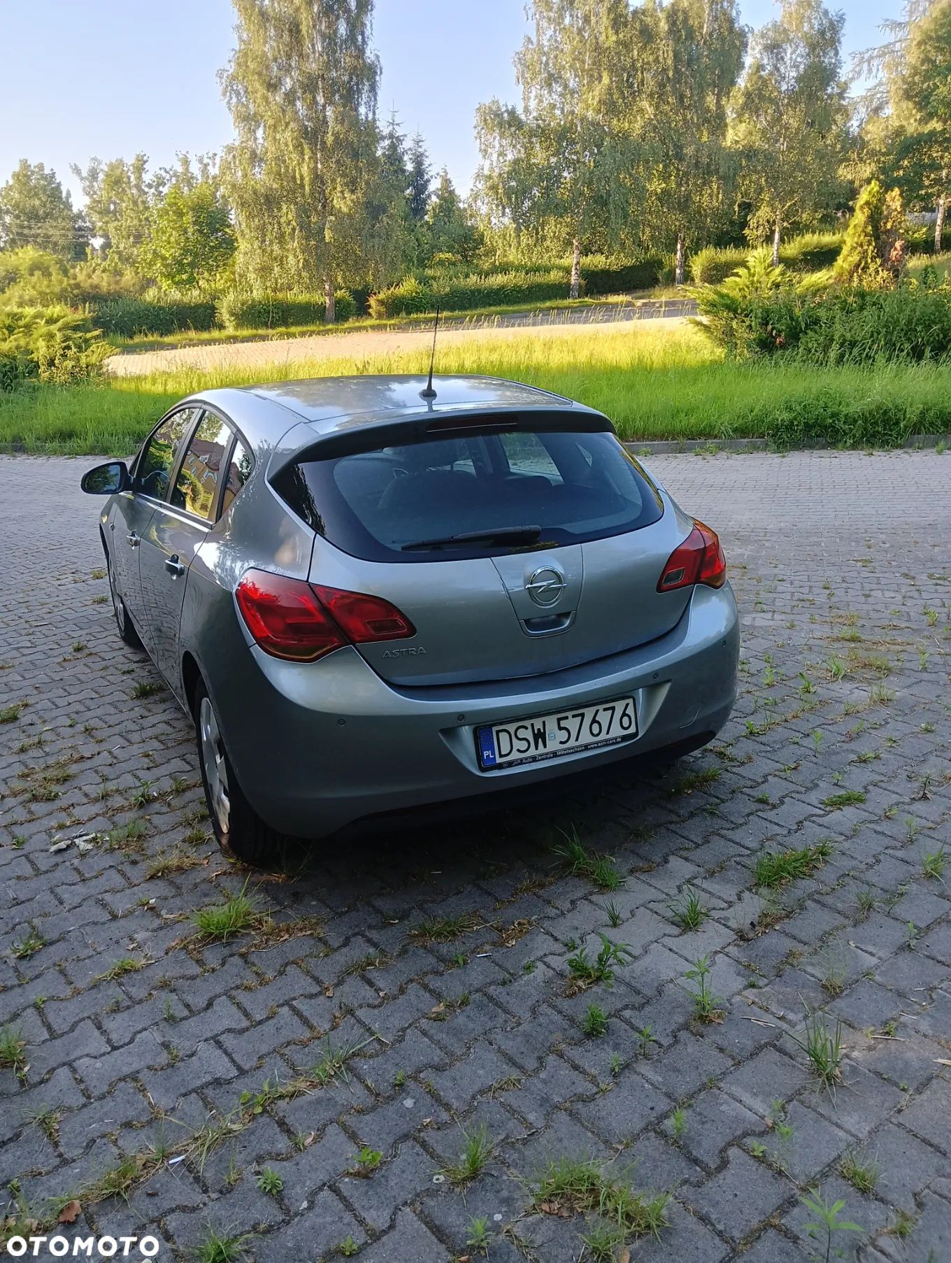Opel Astra IV 1.6 Enjoy - 1