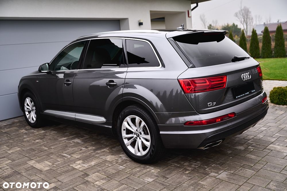 Audi Q7 - 13