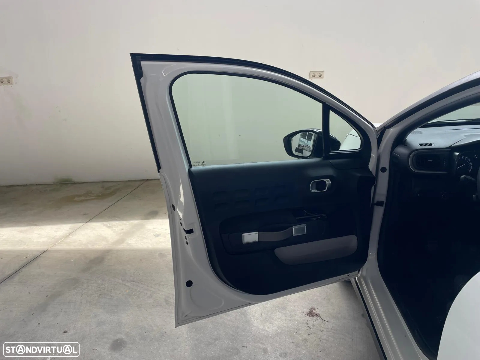 Citroën C3 1.2 PureTech C-Series - 20