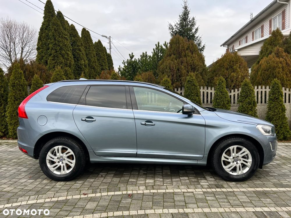 Volvo XC 60 D3 Geartronic Momentum - 12