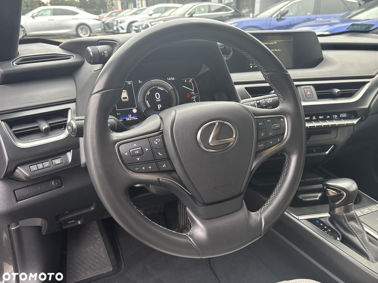 Lexus UX - 13