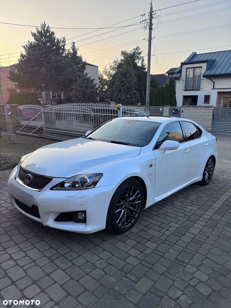 Lexus IS - 14