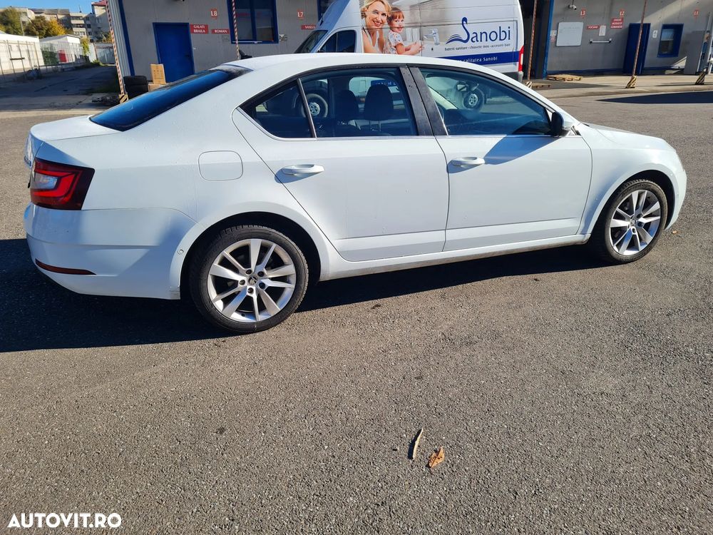 Skoda Octavia - 3