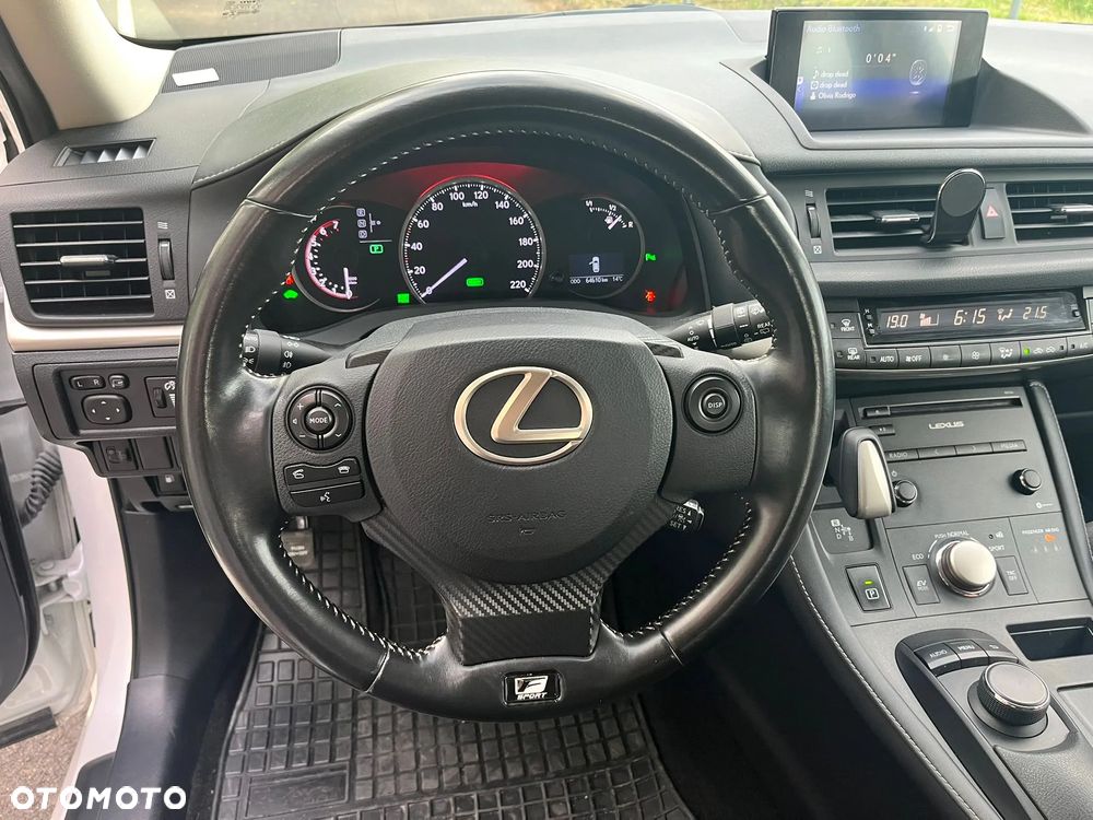 Lexus CT 200h Elegance - 18