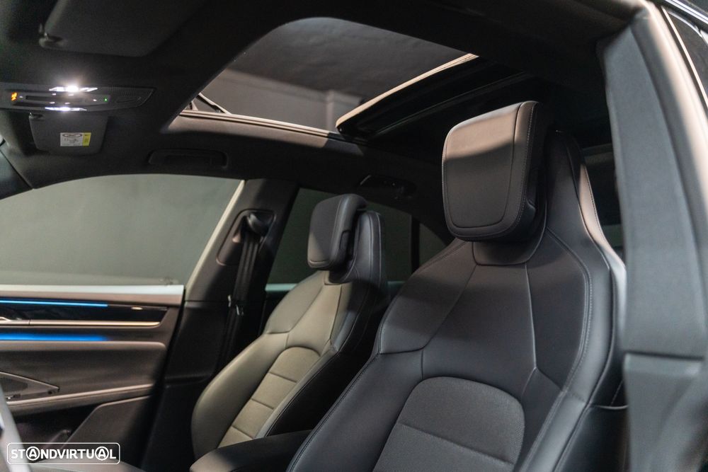 Porsche Macan Electric - 18