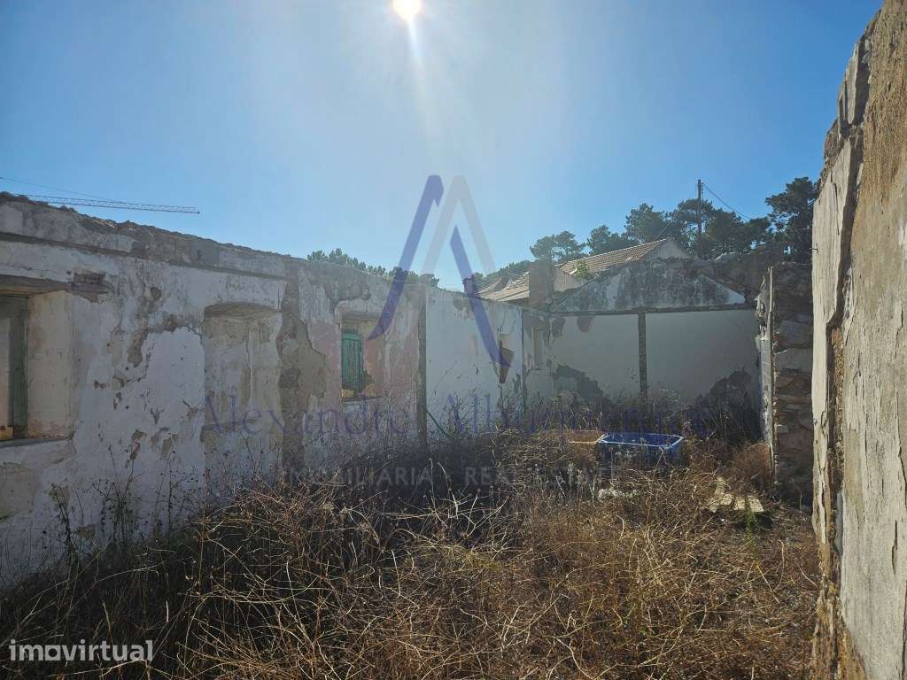 Oportunidade de Investimento , 2 Lotes de Terreno / 1.398 m² - Grande imagem: 3/13
