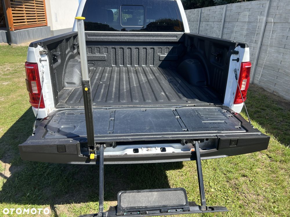 Ford F150 - 8
