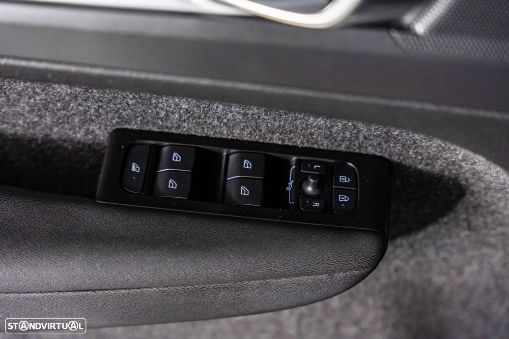 Volvo XC 40 1.5 T5 PHEV Inscription Expression - 17
