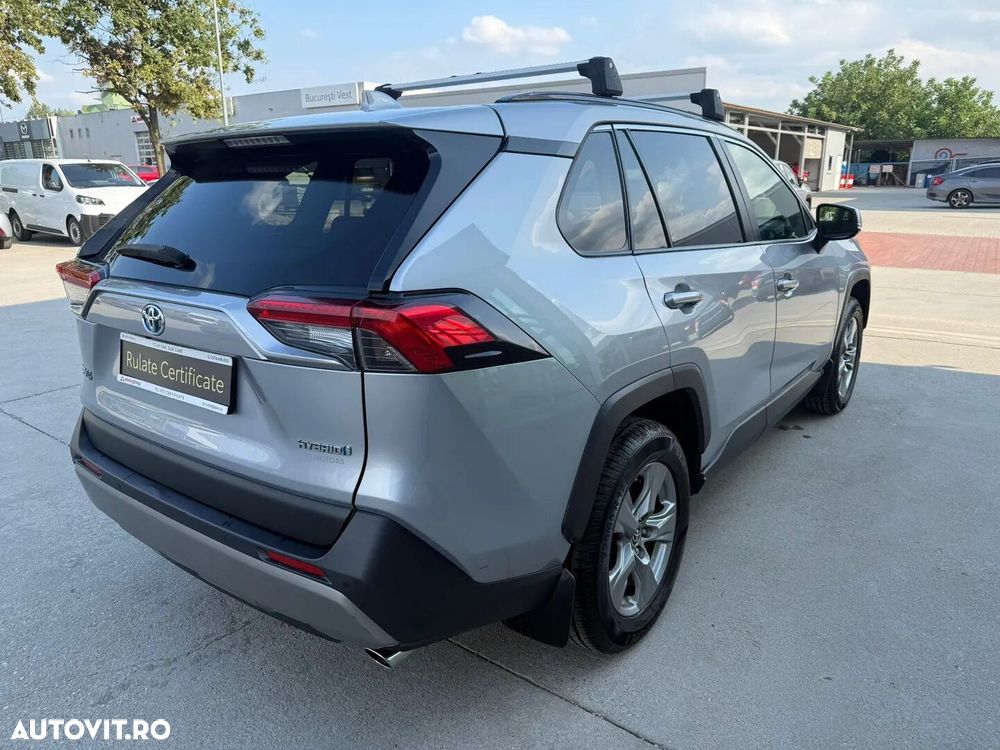Toyota RAV4 - 7