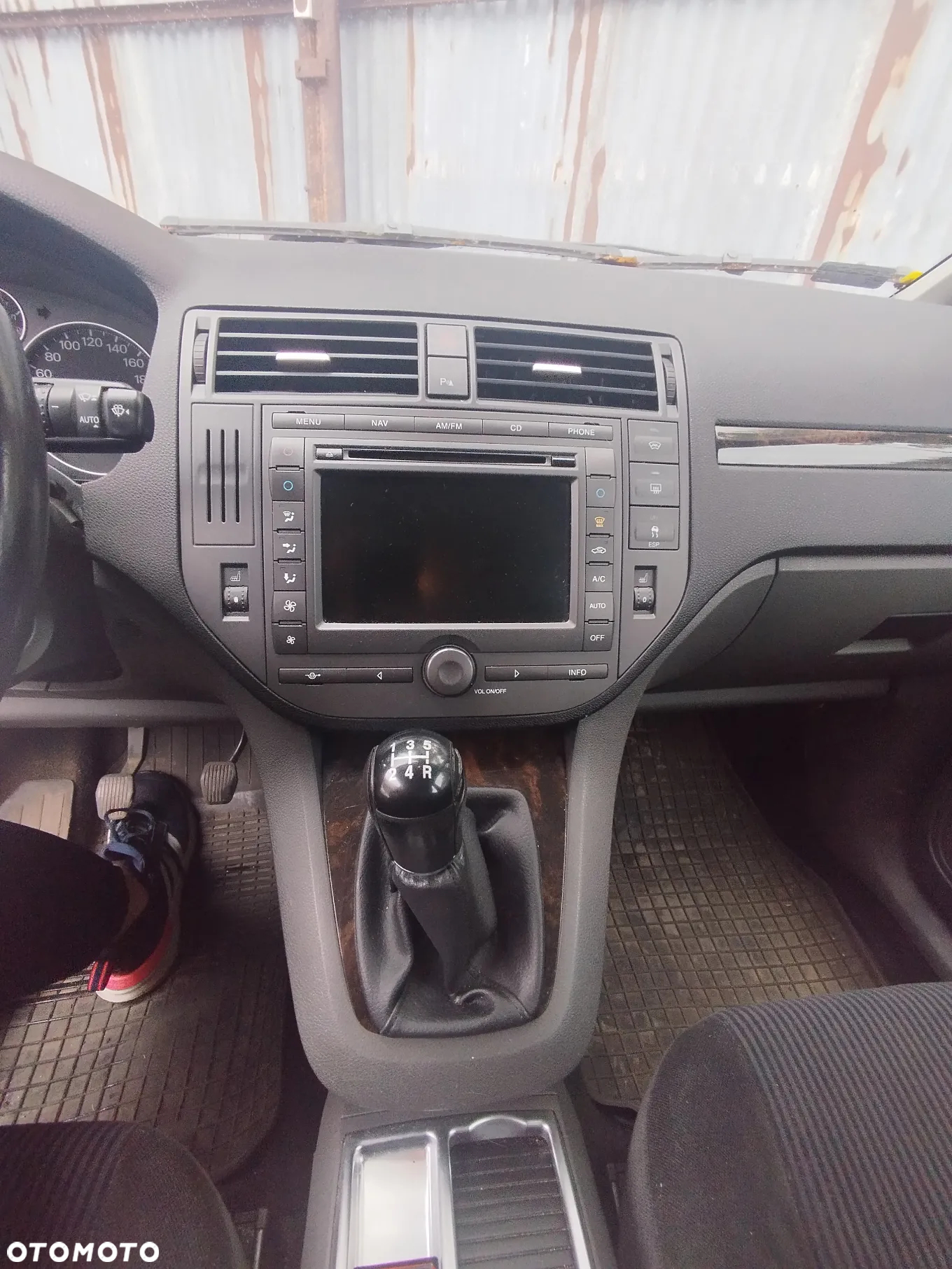 Ford Focus C-Max 1.8 Ghia - 11