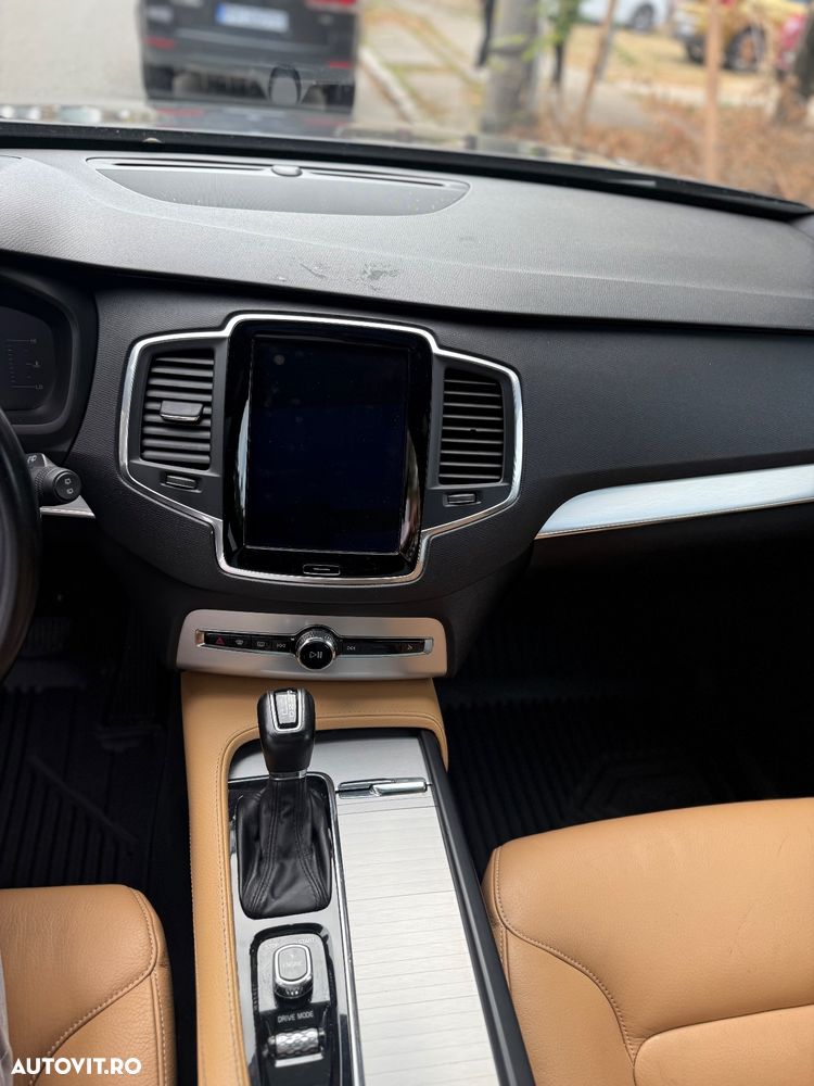 Volvo XC 90 T5 AWD Momentum - 12