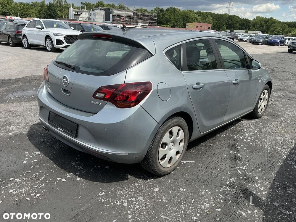 Opel Astra 1.4 Turbo ecoFLEX Start/Stop Exklusiv - 4