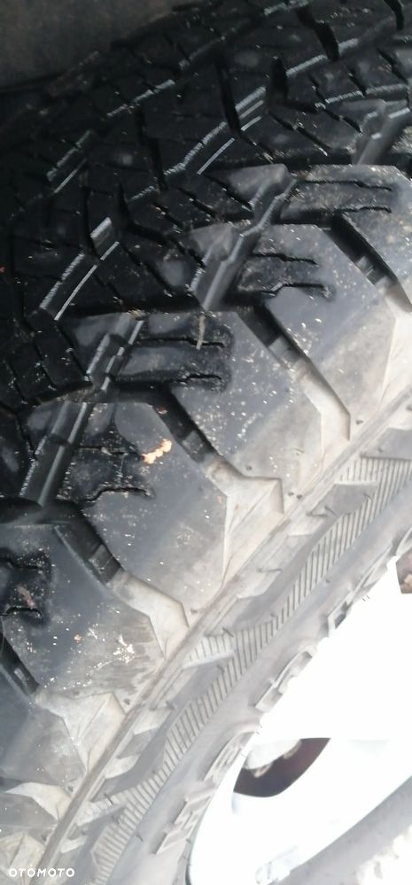 Mercedes-Benz ML - 25