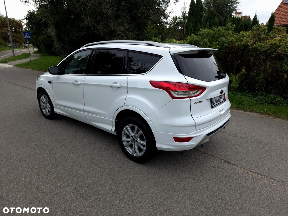 Ford Kuga 2.0 TDCi FWD Titanium - 6