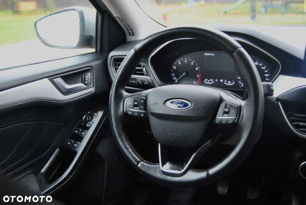 Ford Focus - 10