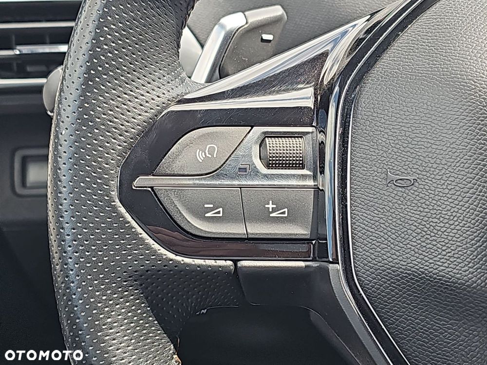 Peugeot 5008 1.6 PureTech GT S&S EAT8 - 22