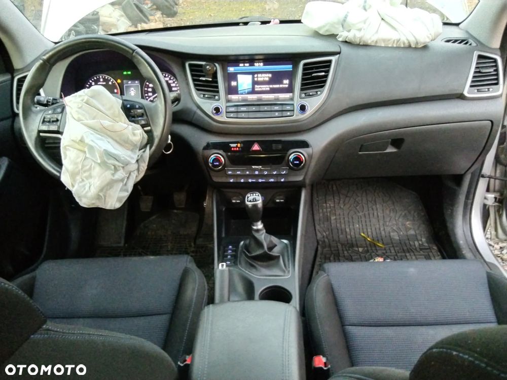 Hyundai Tucson blue 1.7 CRDi 2WD Trend - 7