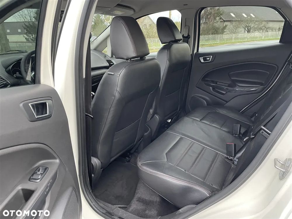 Ford EcoSport - 26