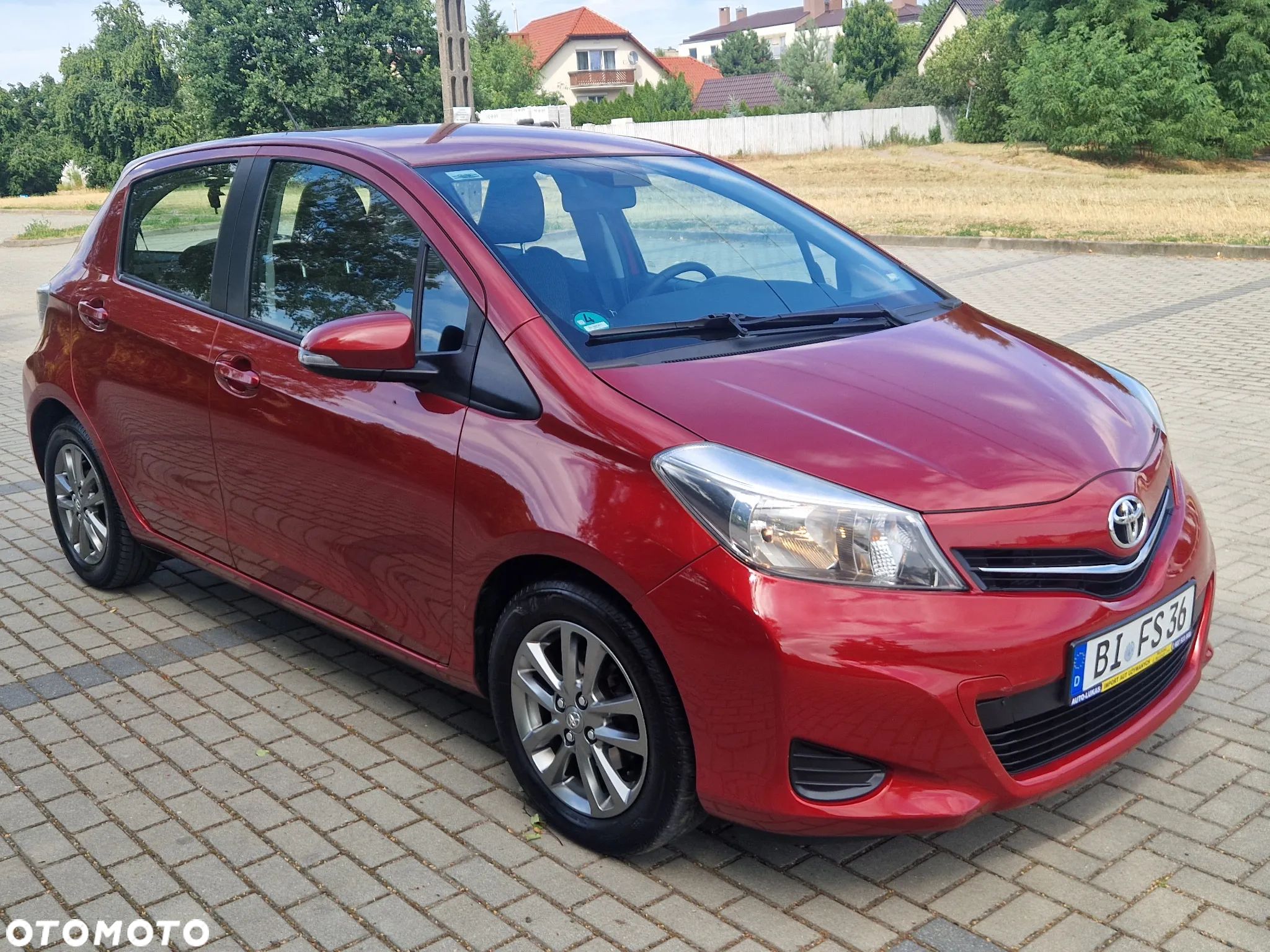 Toyota Yaris 1.33 Premium EU6 - 1